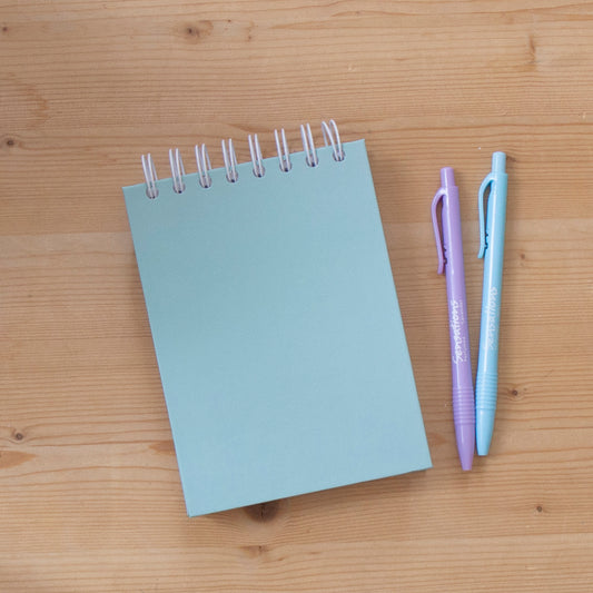 Caderno A6 Argolas Topo Capa Dura MINT