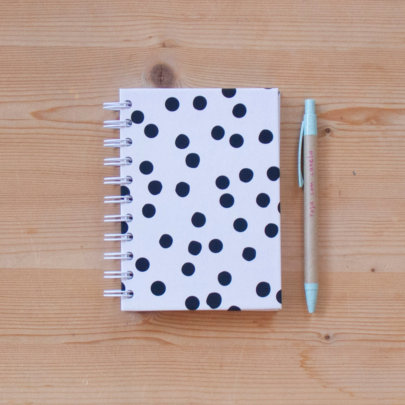 Caderno A6 Argolas 100 FL (PAUTADO) CLASSIC DOTS