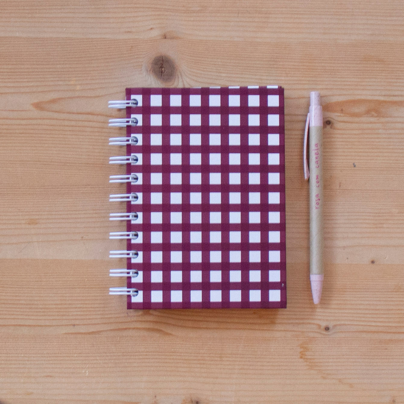 Caderno A6 Argolas 100 FL (PAUTADO) CLASSIC BURGUNDY