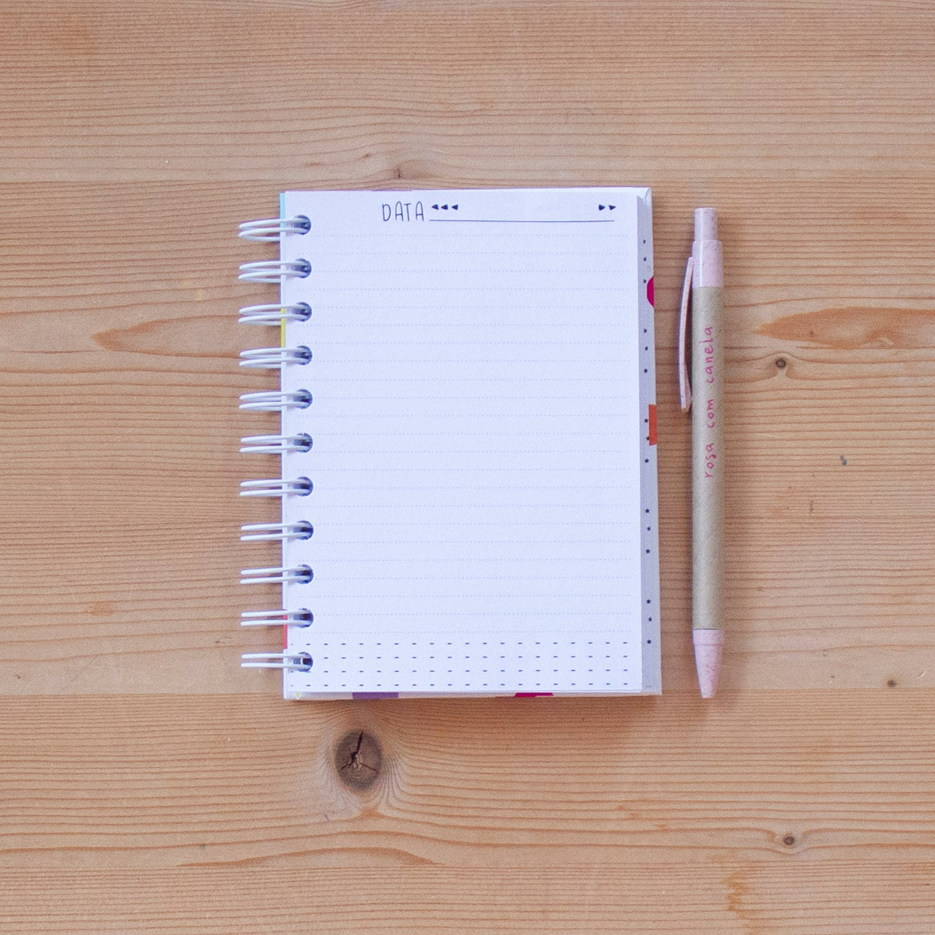 Caderno A6 Argolas 100 FL (PAUTADO) CLASSIC DOTS