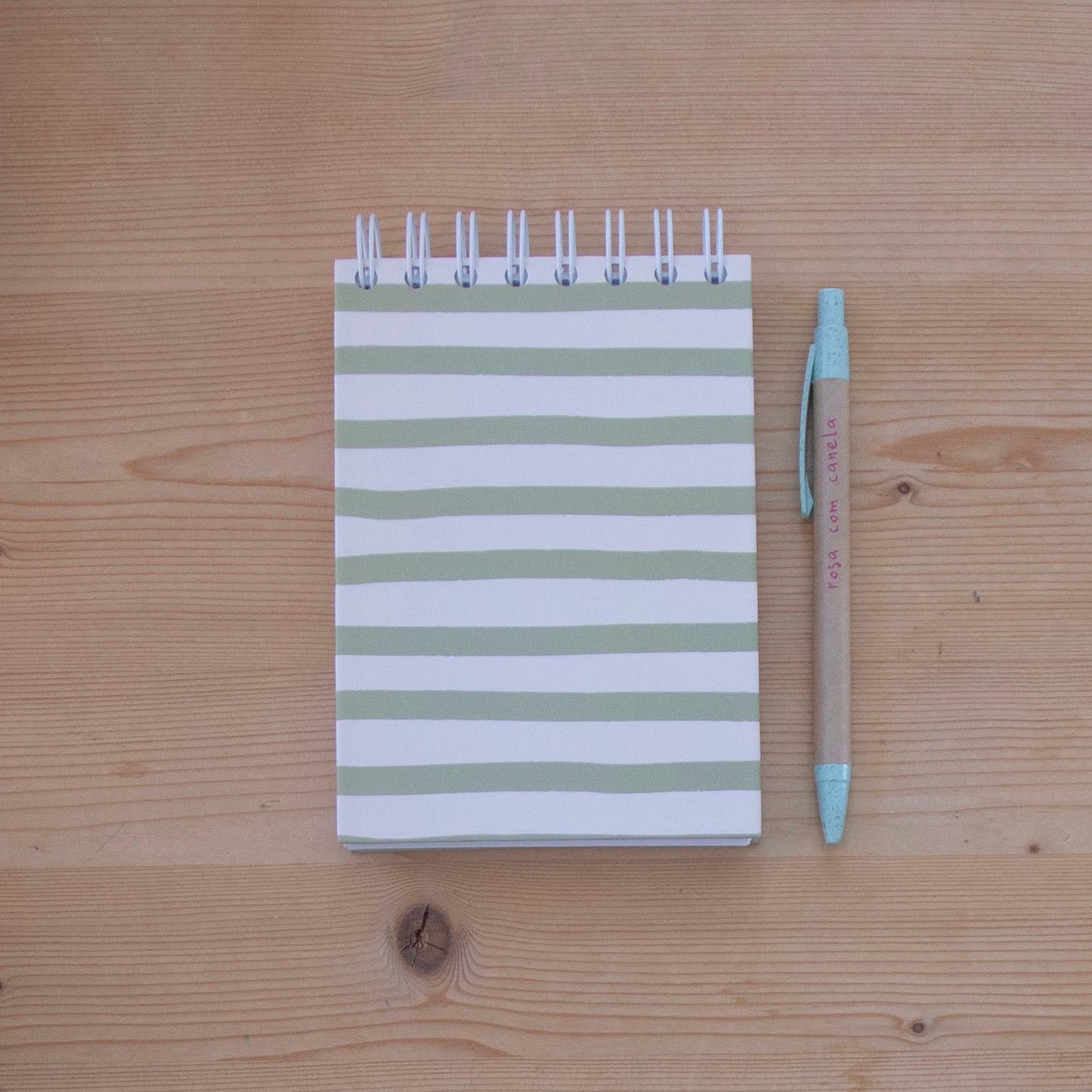 Caderno A6 Argolas Topo (LISO) FLOWERS GREEN STRIPES