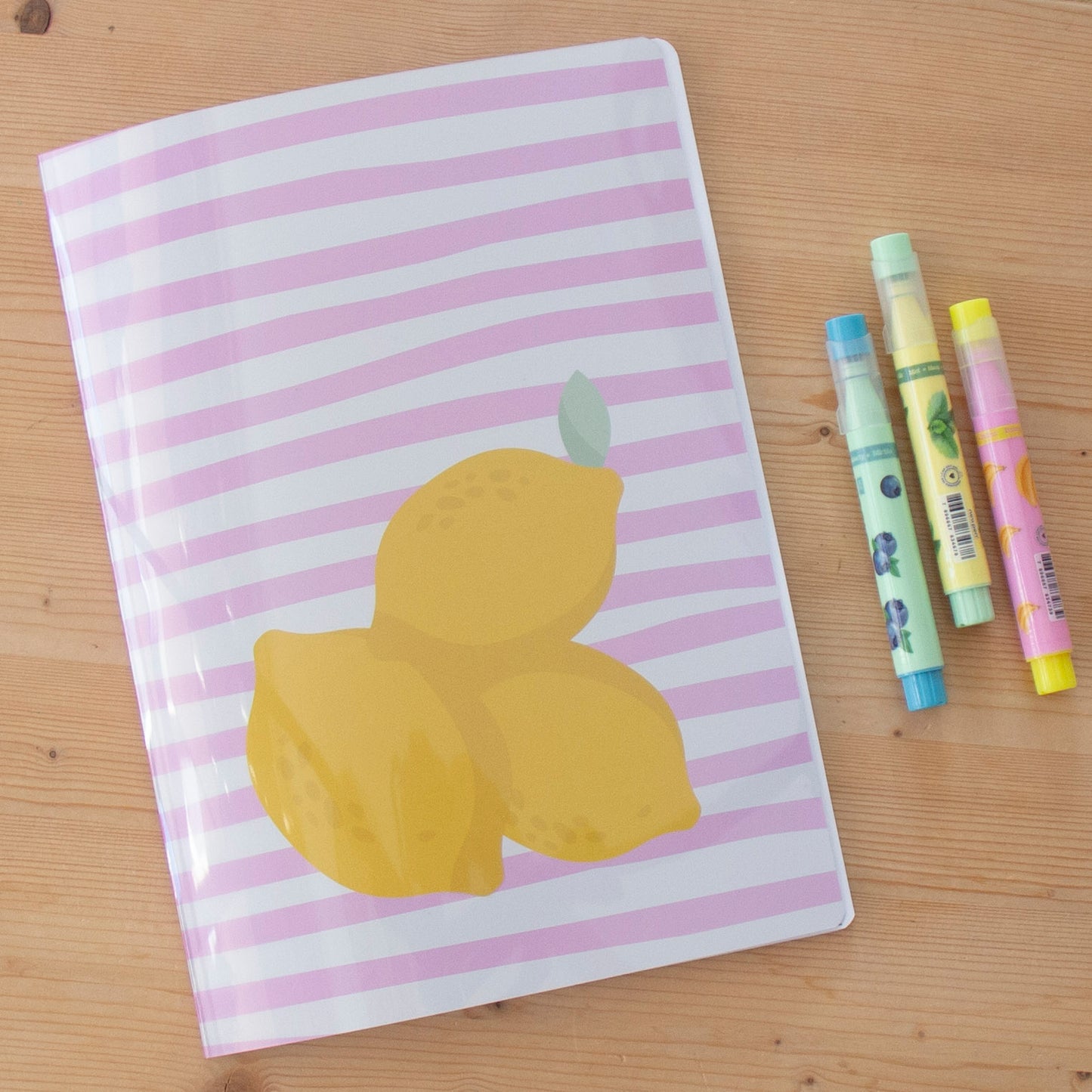 Caderno Agrafado A4 PET Pautado LEMON