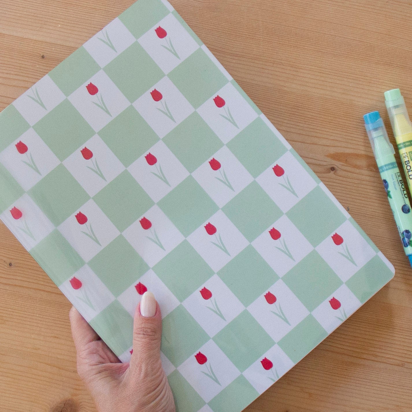 Caderno Agrafado A4 PET Pautado TULIPS