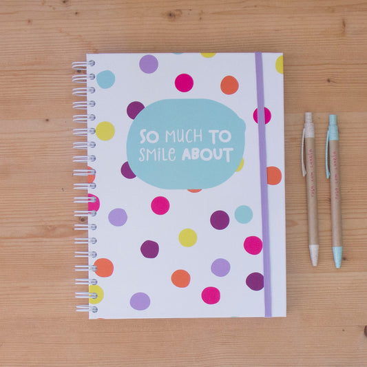 Caderno 17 x 24,5 cm (PAUTADO) COLOR DOTS