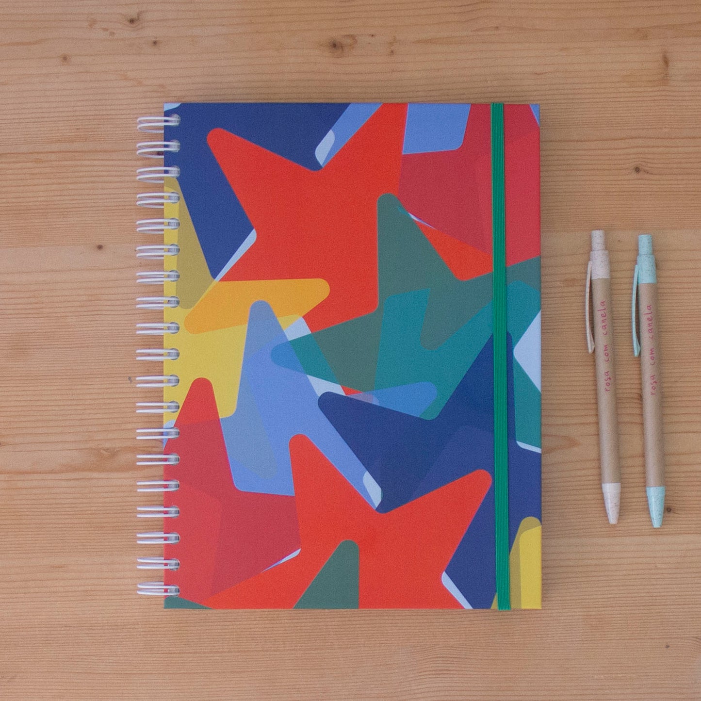 Caderno 17 x 24,5 cm (PAUTADO) STARS