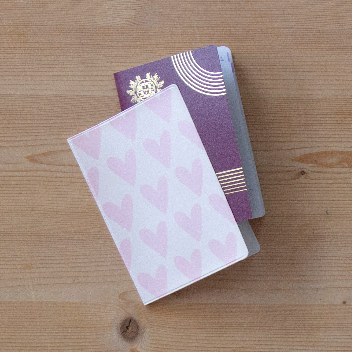 Capa de Passaporte PINK HEARTS