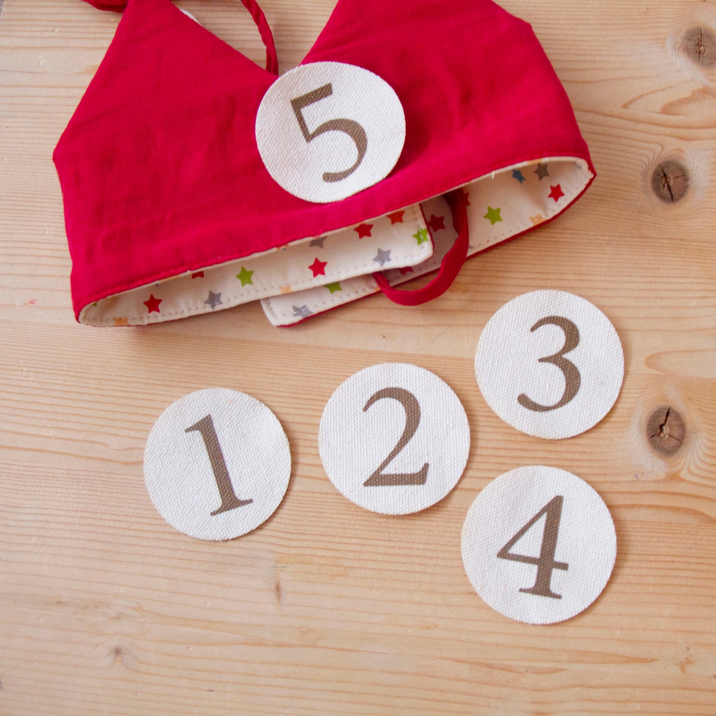 Coroa de Aniversário em tecido