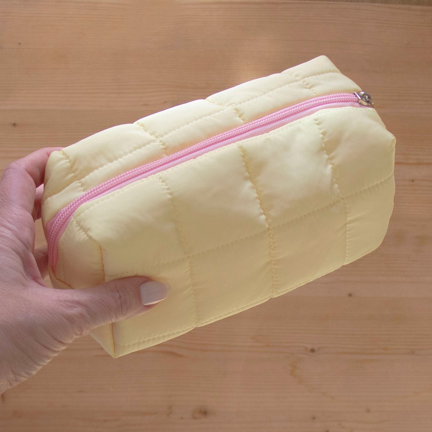 Estojo Almofadado AMARELO