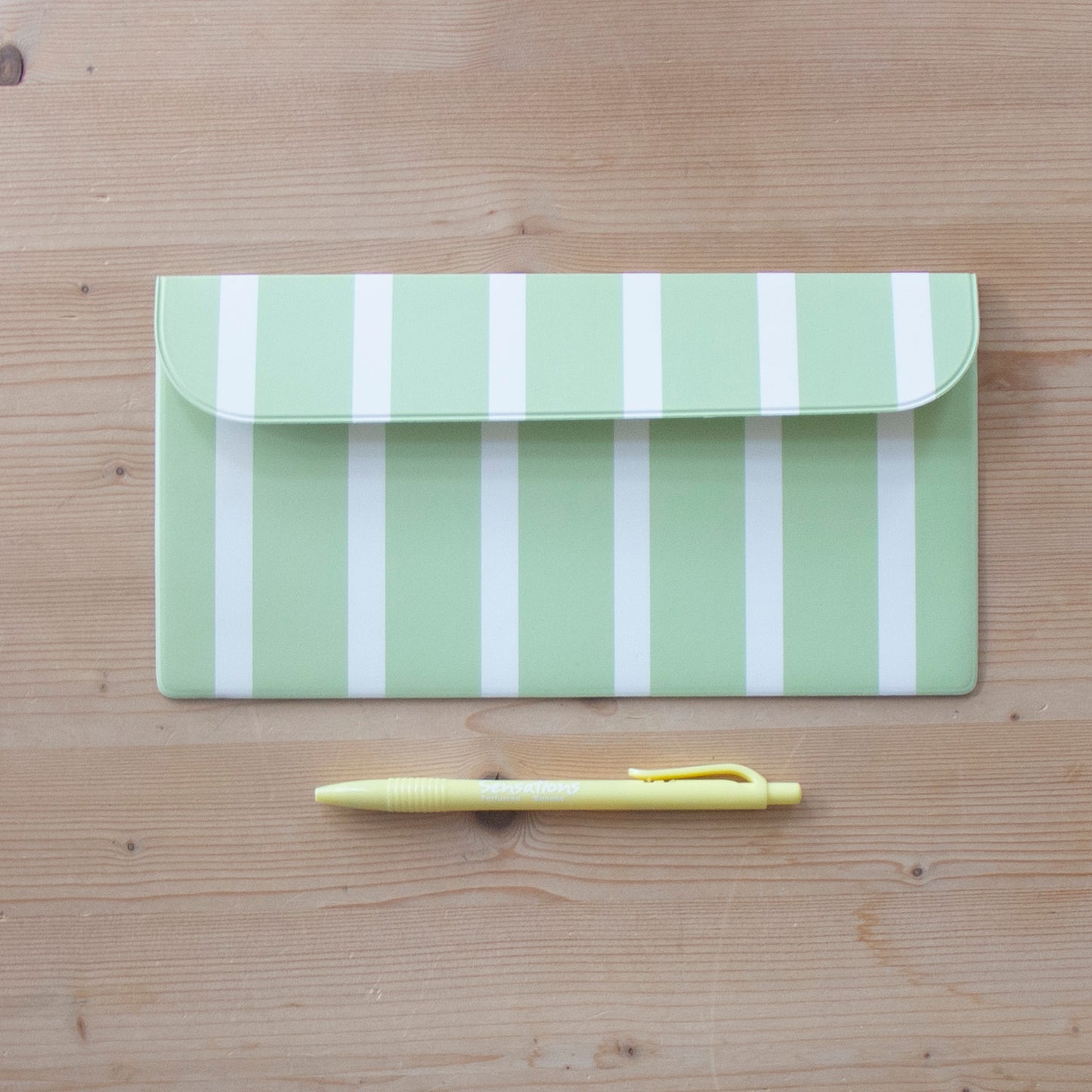 Porta Documentos Napa 24,5 x 13 cm VINTAGE GREEN